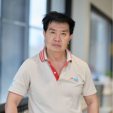 คุณกฤตพัฒน์ ทัศนไพโรจน์